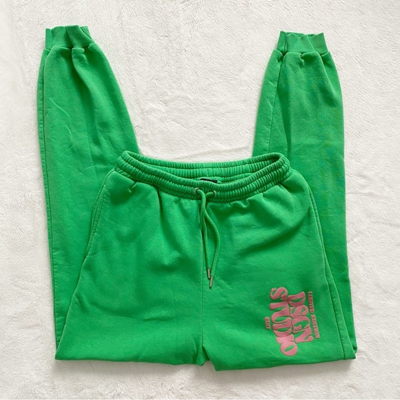 3/30$🤍 BOOHOO | Lime green limited edition joggers - Picture 2 of 5